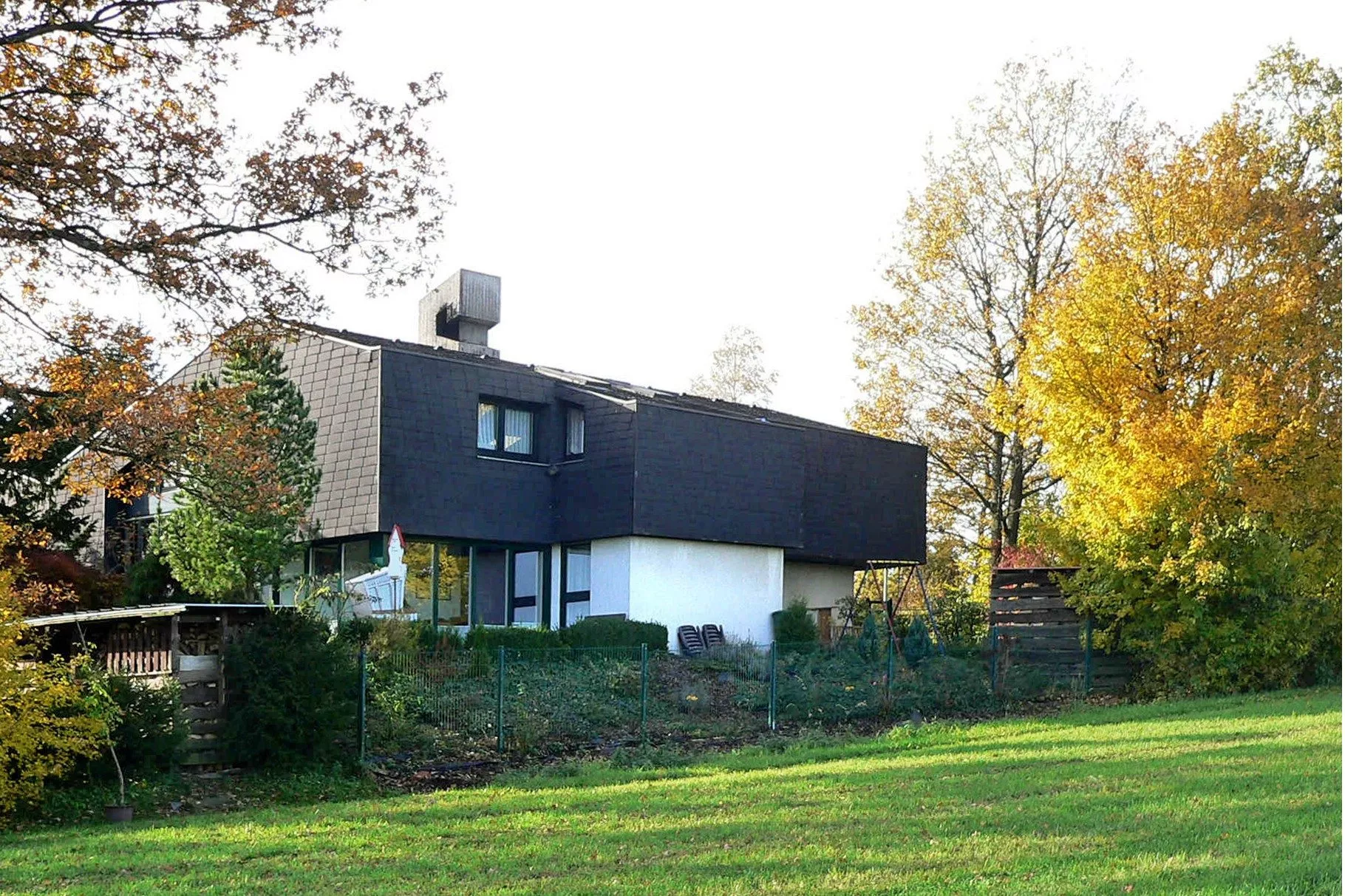 Volksbank immoXperten GmbH & Co. KG - Immobilienangebot - 57413 Finnentrop - Finnentrop-Ort - Einfamilienhaus mit Einliegerwohnung - *NEU*: Wohnhaus mit Flair in TOP-Lage!