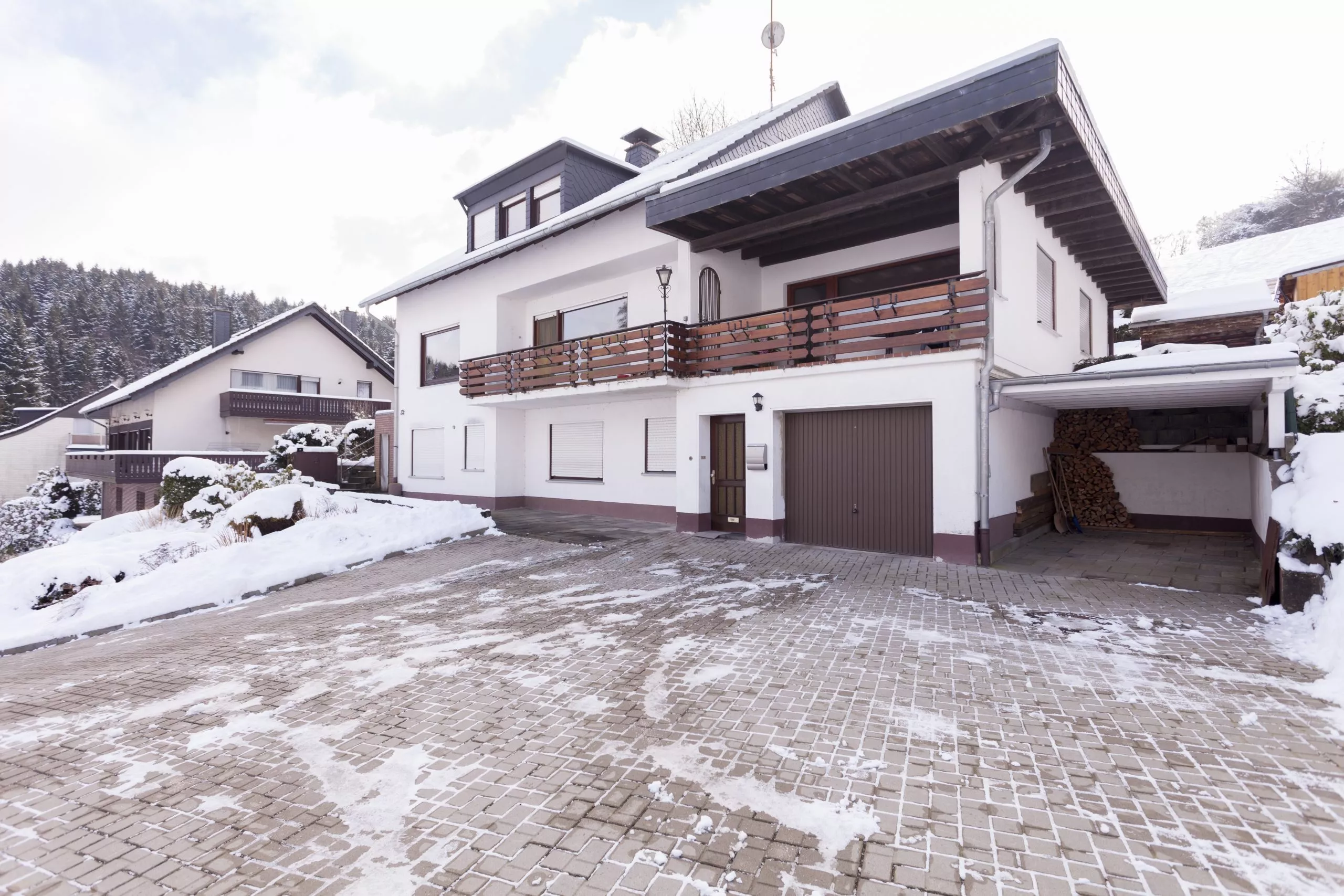 Volksbank immoXperten GmbH & Co. KG - Immobilienangebot - 57439 Attendorn - Lichtringhausen - Häuser - Flexibel nutzbares Familienwohnhaus mit Einliegerwohnung in Lichtringhausen!