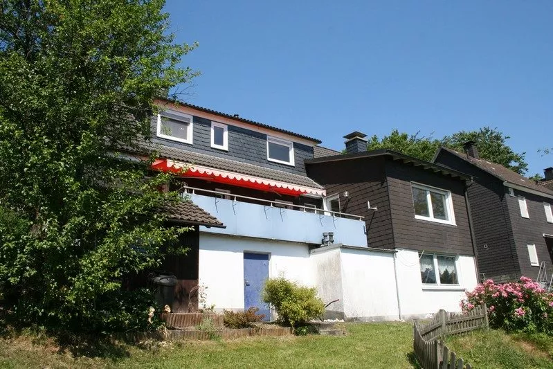 Volksbank immoXperten GmbH & Co. KG - Immobilienangebot - 57462 Olpe - Olpe-Ort - Häuser - Einfamilienhaus mitten in Olpe-Stadt!