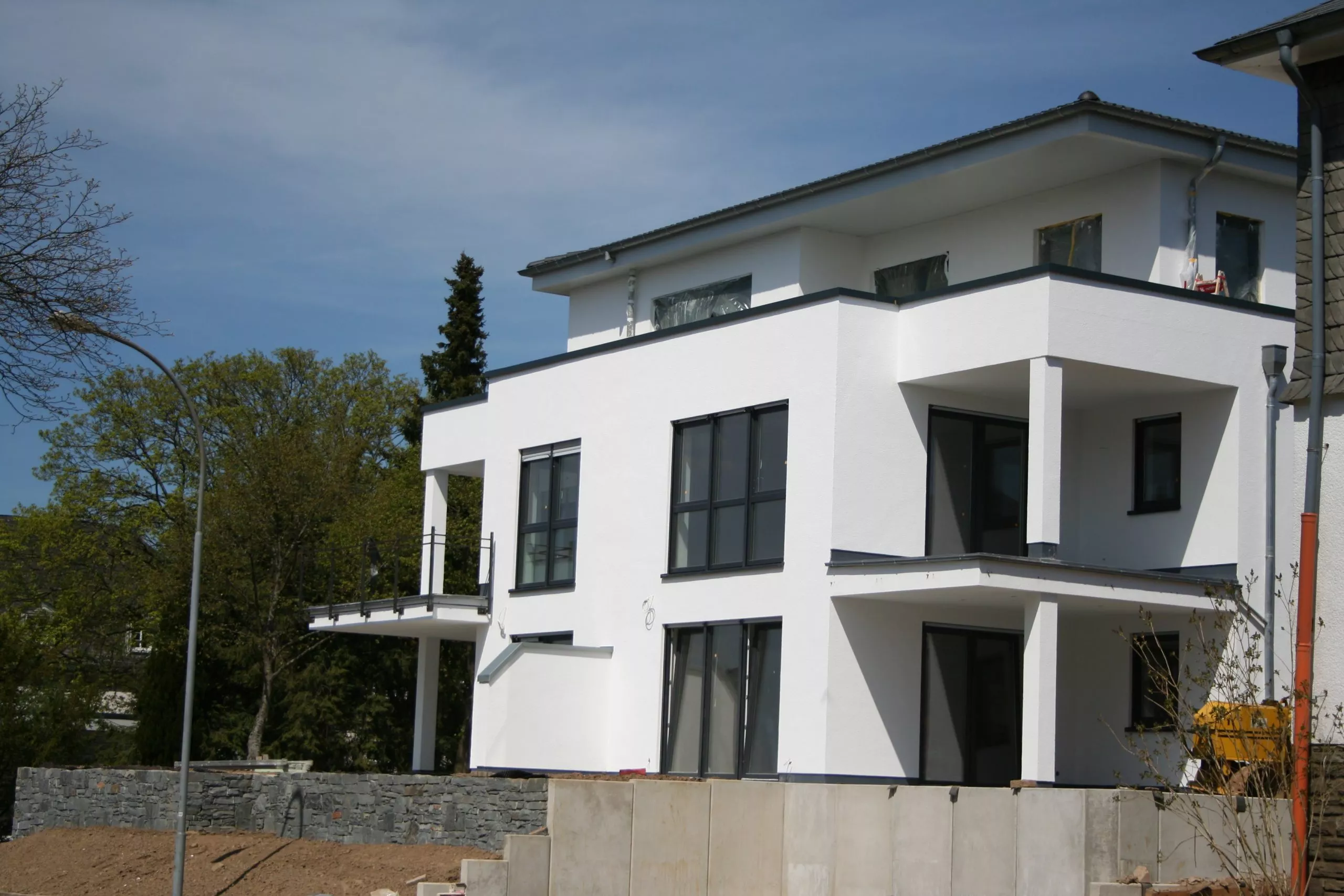Volksbank immoXperten GmbH & Co. KG - Immobilienangebot - 57462 Olpe - Olpe-Ort - Wohnungen - Exklusive Neubau-Mietwohnung in Stadtnähe mit zwei Stellplätzen!