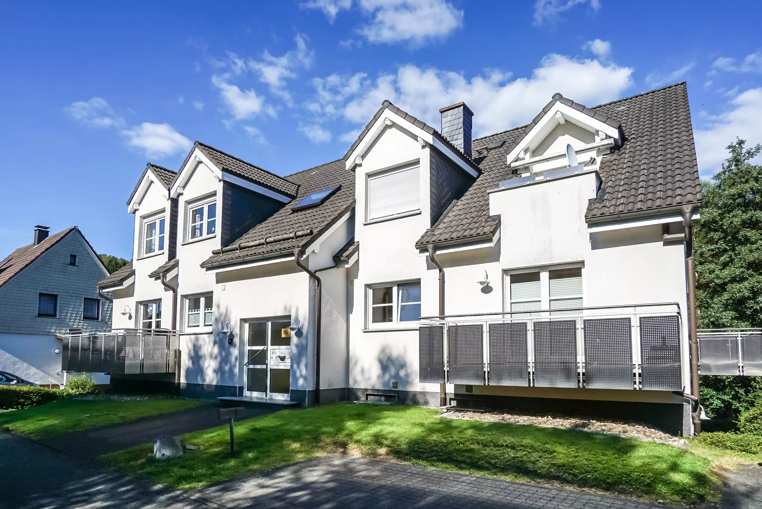 Volksbank immoXperten GmbH & Co. KG - Immobilienangebot - 57462 Olpe - Olpe-Ort - Wohnungen - Gepflegte 85 qm Eigentumswohnung im Grünen in Olpe-Stadt!