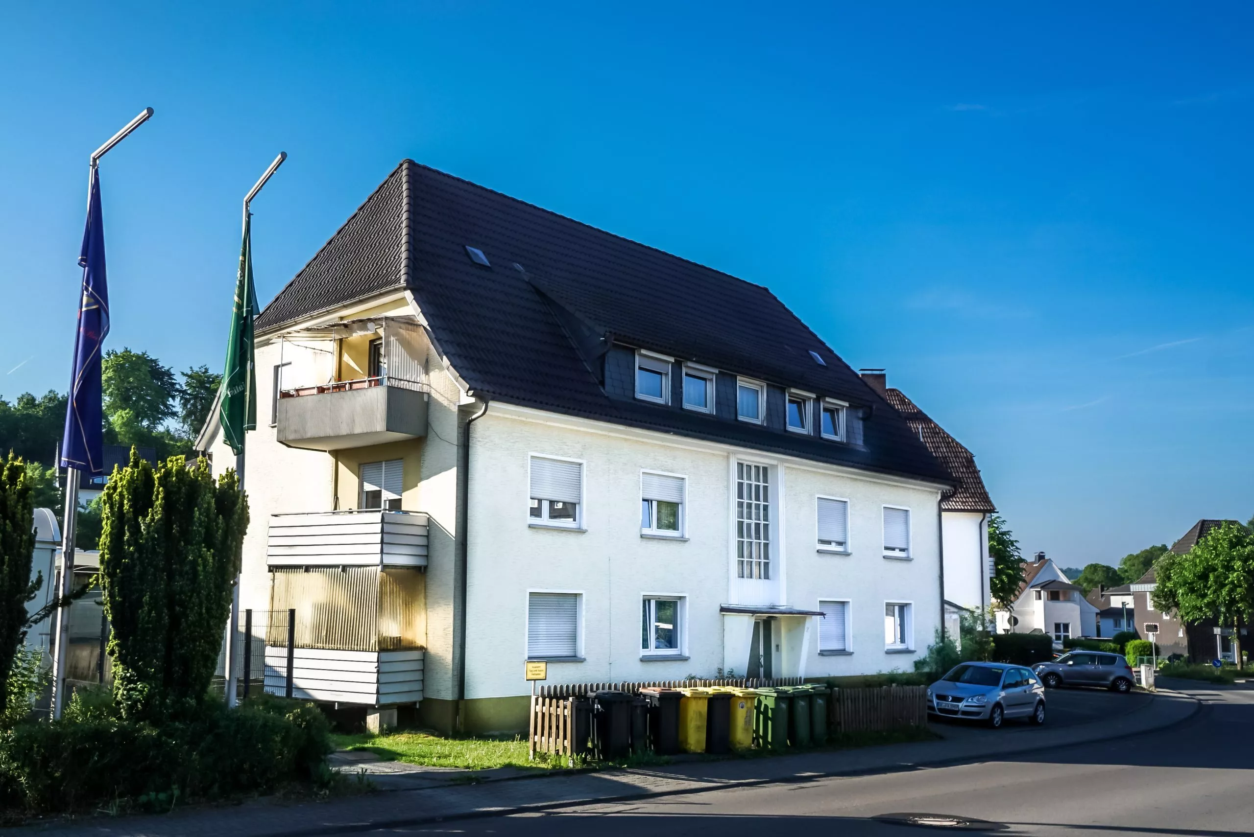 Volksbank immoXperten GmbH & Co. KG - Immobilienangebot - 57462 Olpe - Olpe-Ort - Mehrfamilienhaus (Invest.) - Investmentobjekt für handwerklich Begabte!