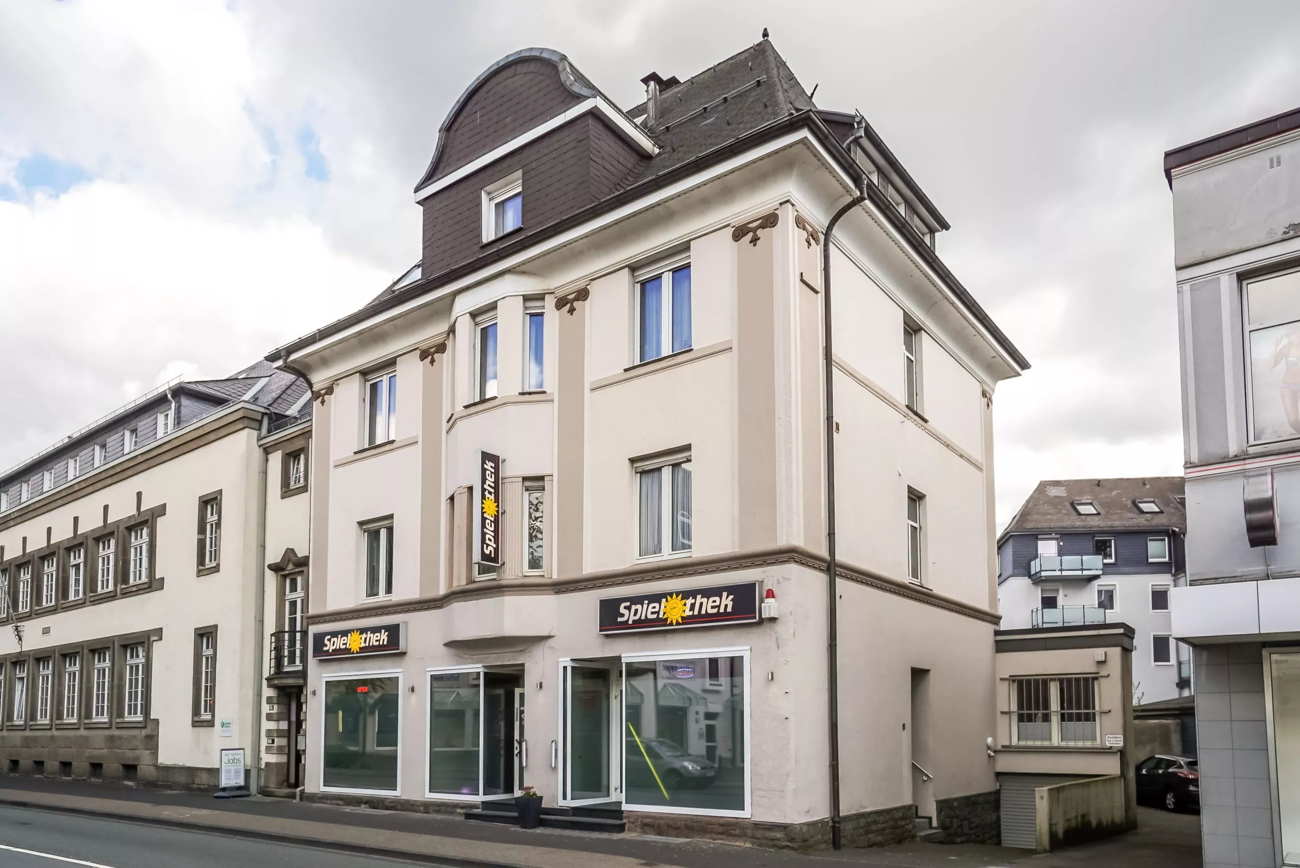 Volksbank immoXperten GmbH & Co. KG - Immobilienangebot - 57462 Olpe - Olpe-Ort - Wohn-/Geschäftshaus (Invest.) - Investieren Sie in die Kreisstadt!