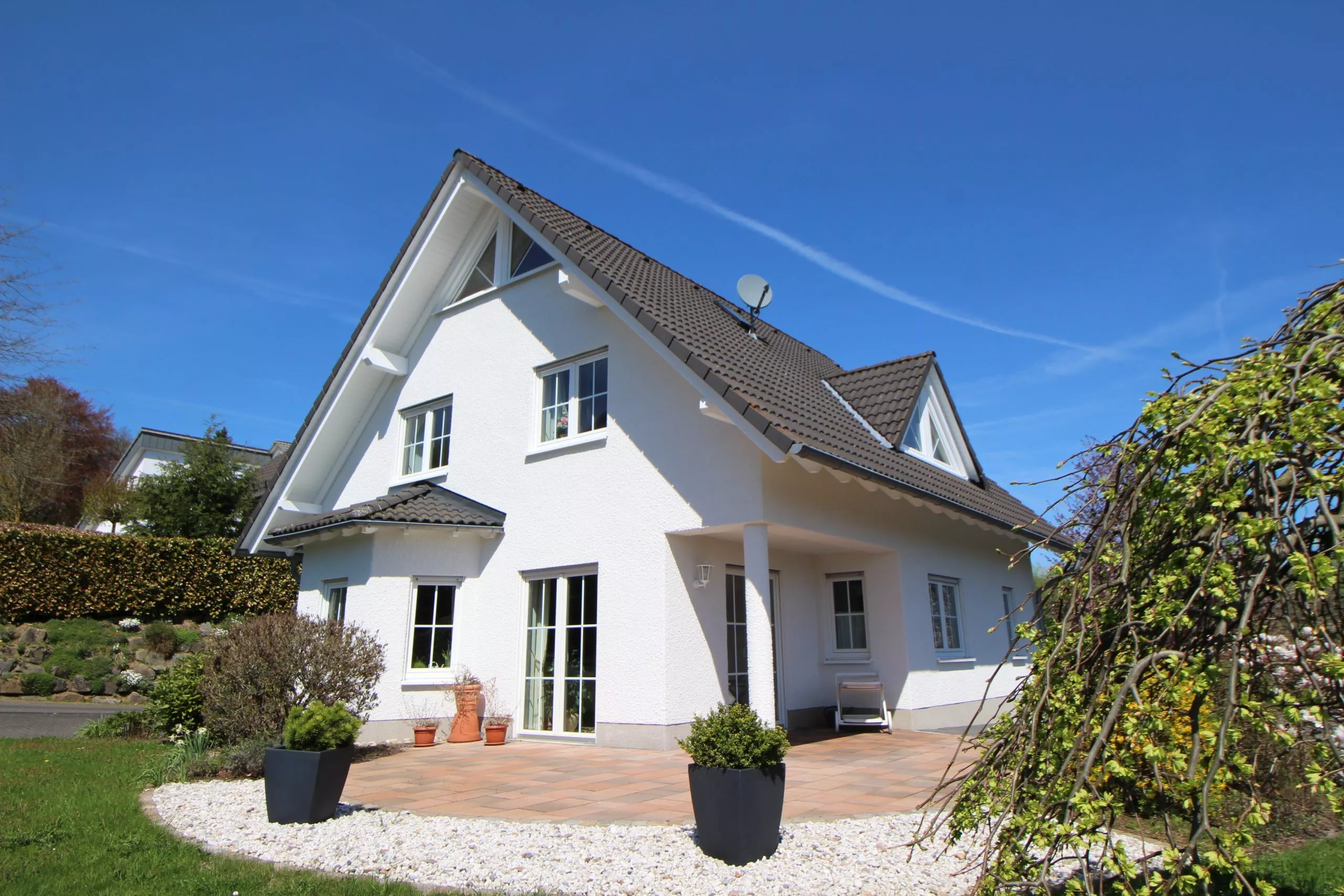 Volksbank immoXperten GmbH & Co. KG - Immobilienangebot - 57439 Attendorn - Ennest - Einfamilienhaus - Lagejuwel mit Weitblick und viel Flair in Attendorn!