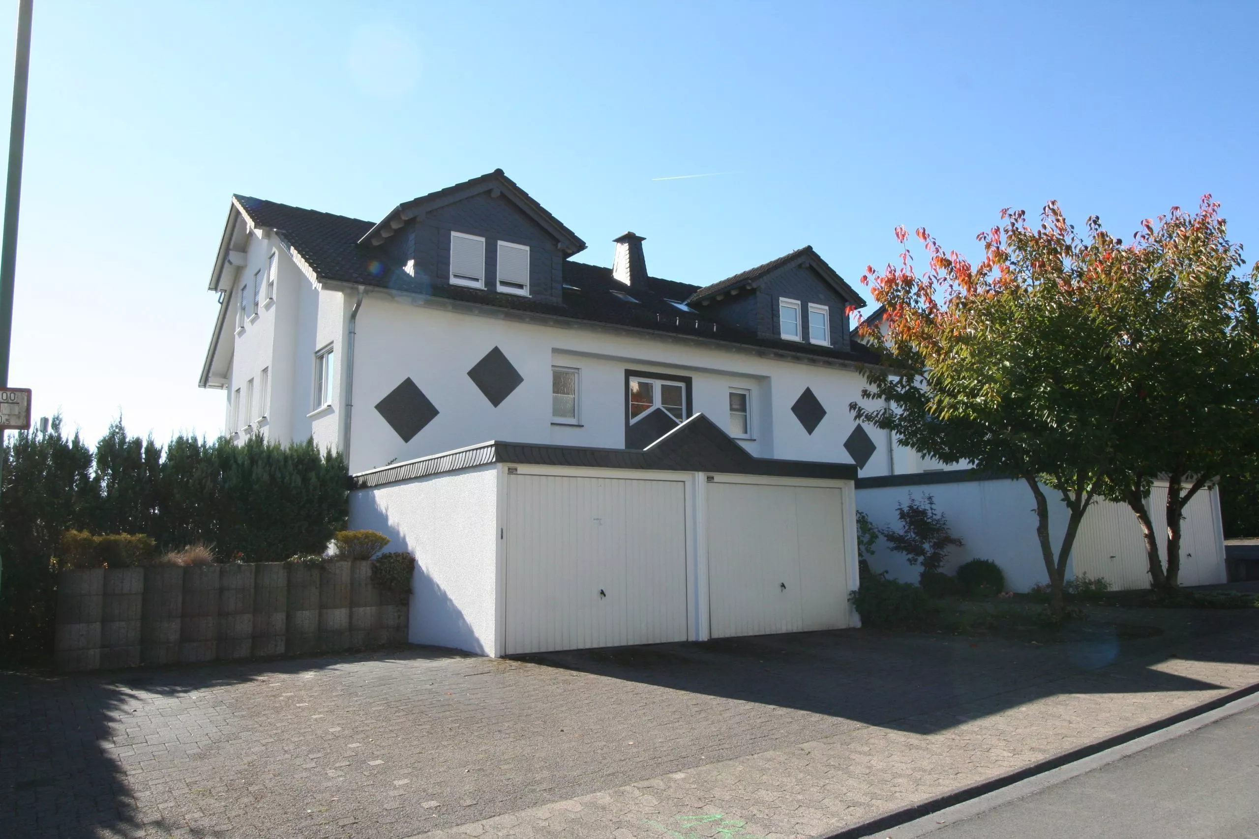 Volksbank immoXperten GmbH & Co. KG - Immobilienangebot - 57462 Olpe - Olpe-Ort - Wohnungen - Gepflegte 78 m² Eigentumswohnung im Grünen in Olpe!