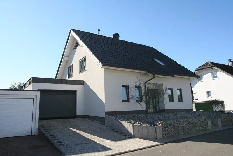 Volksbank immoXperten GmbH & Co. KG - Immobilienangebot - 57462 Olpe - Dahl - Häuser - Willkommen Zuhause! Attraktives Einfamilienhaus in Olpe-Dahl