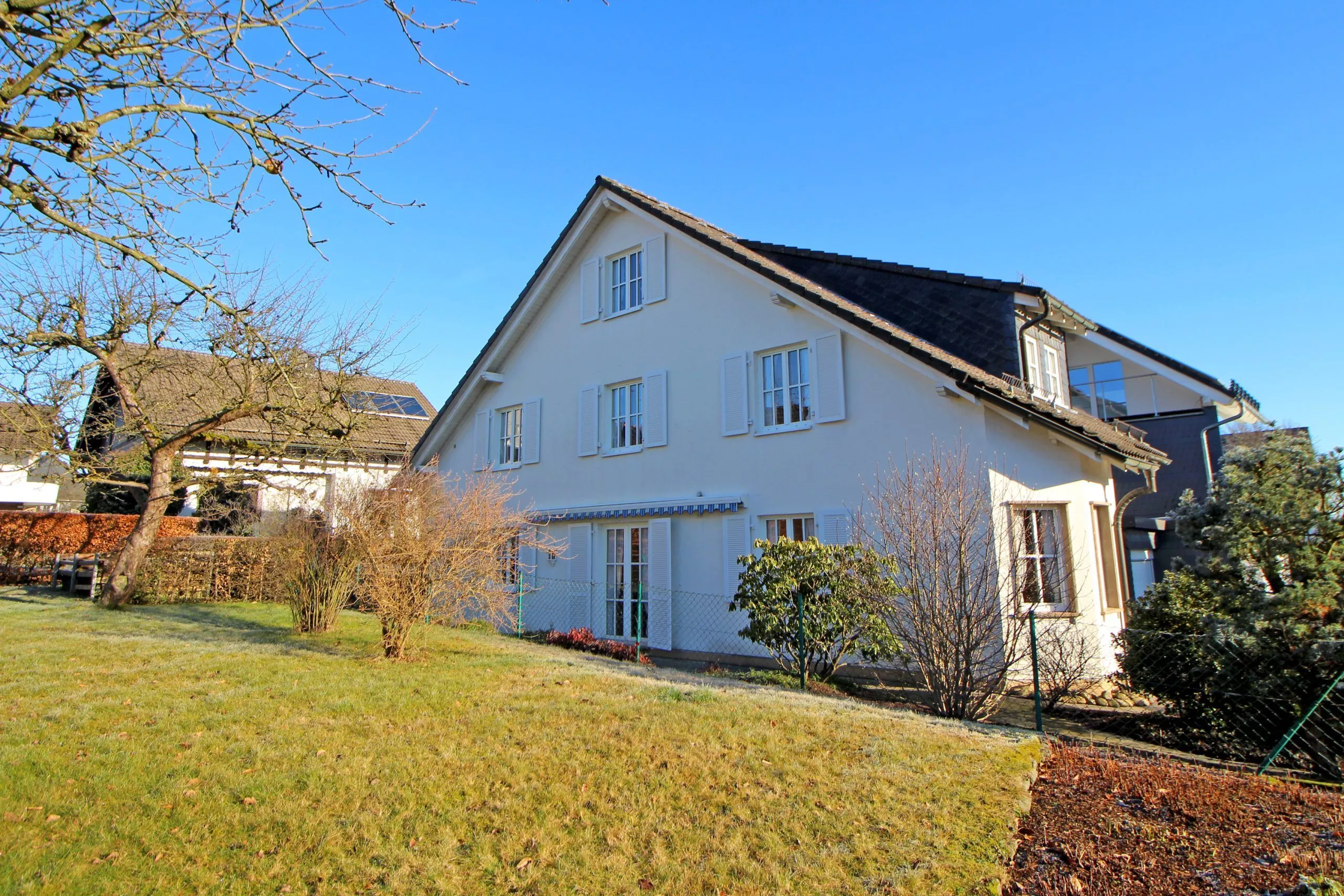 Volksbank immoXperten GmbH & Co. KG - Immobilienangebot - 57489 Drolshagen - Drolshagen-Ort - Häuser - Ihr Traumhaus im Herzen von Drolshagen!