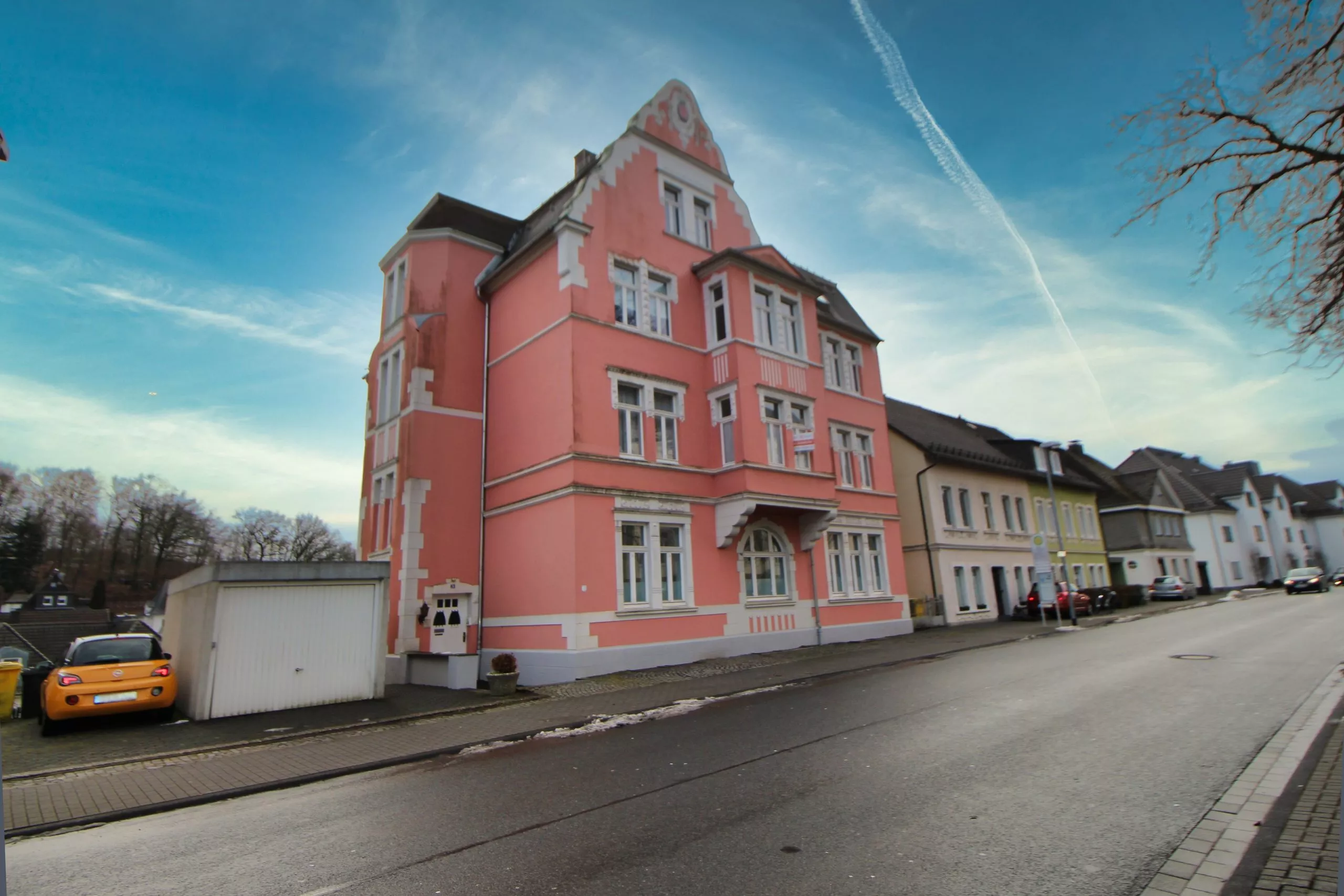 Volksbank immoXperten GmbH & Co. KG - Immobilienangebot - 57462 Olpe - Olpe-Ort - Wohnungen - Großzügige Mietwohnung mit Altbau-Charme im Herzen von Olpe!