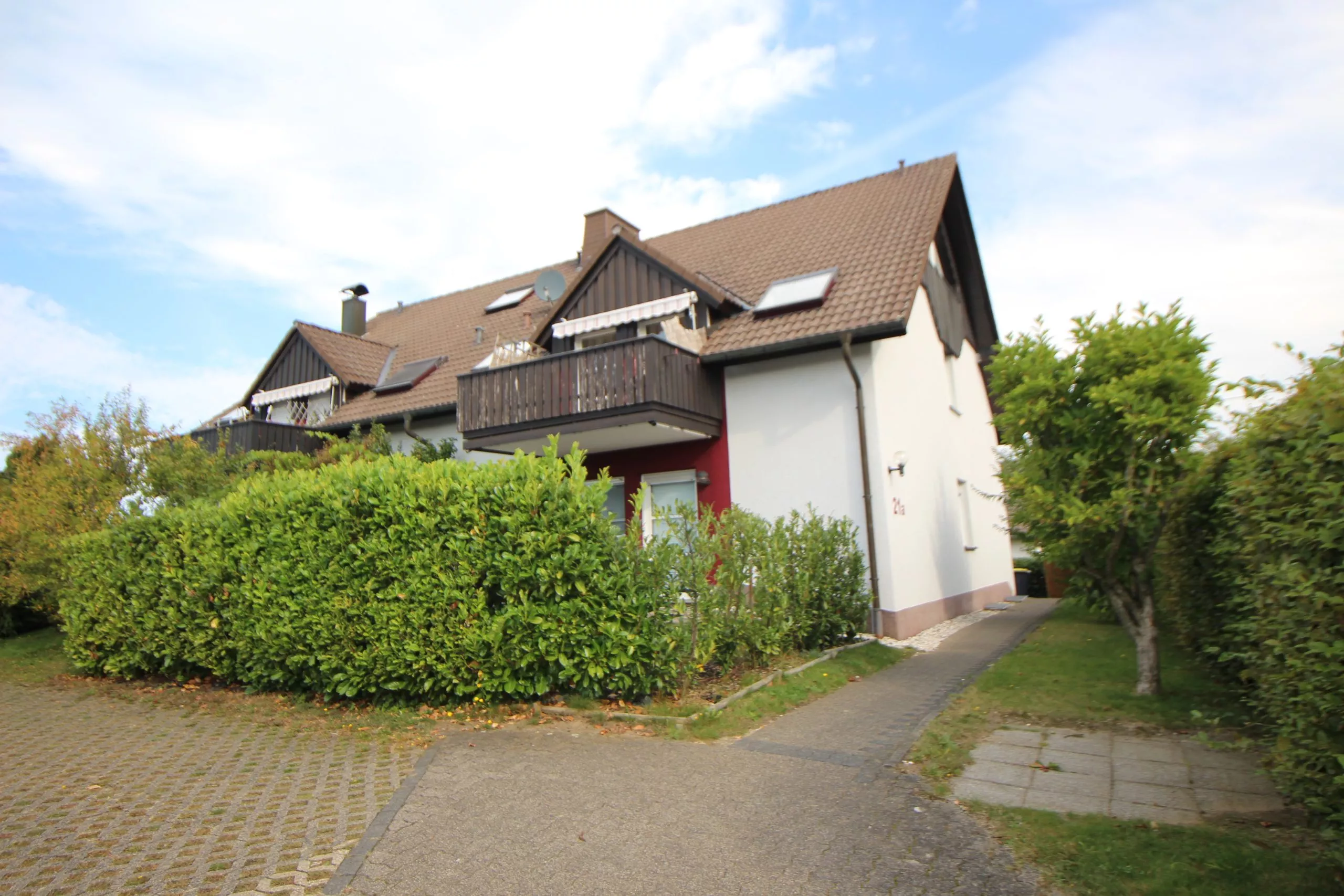 Volksbank immoXperten GmbH & Co. KG - Immobilienangebot - 57482 Wenden - Hünsborn - Wohnungen - Sonnige Eigentumswohnung mit Weitblick in Hünsborn!