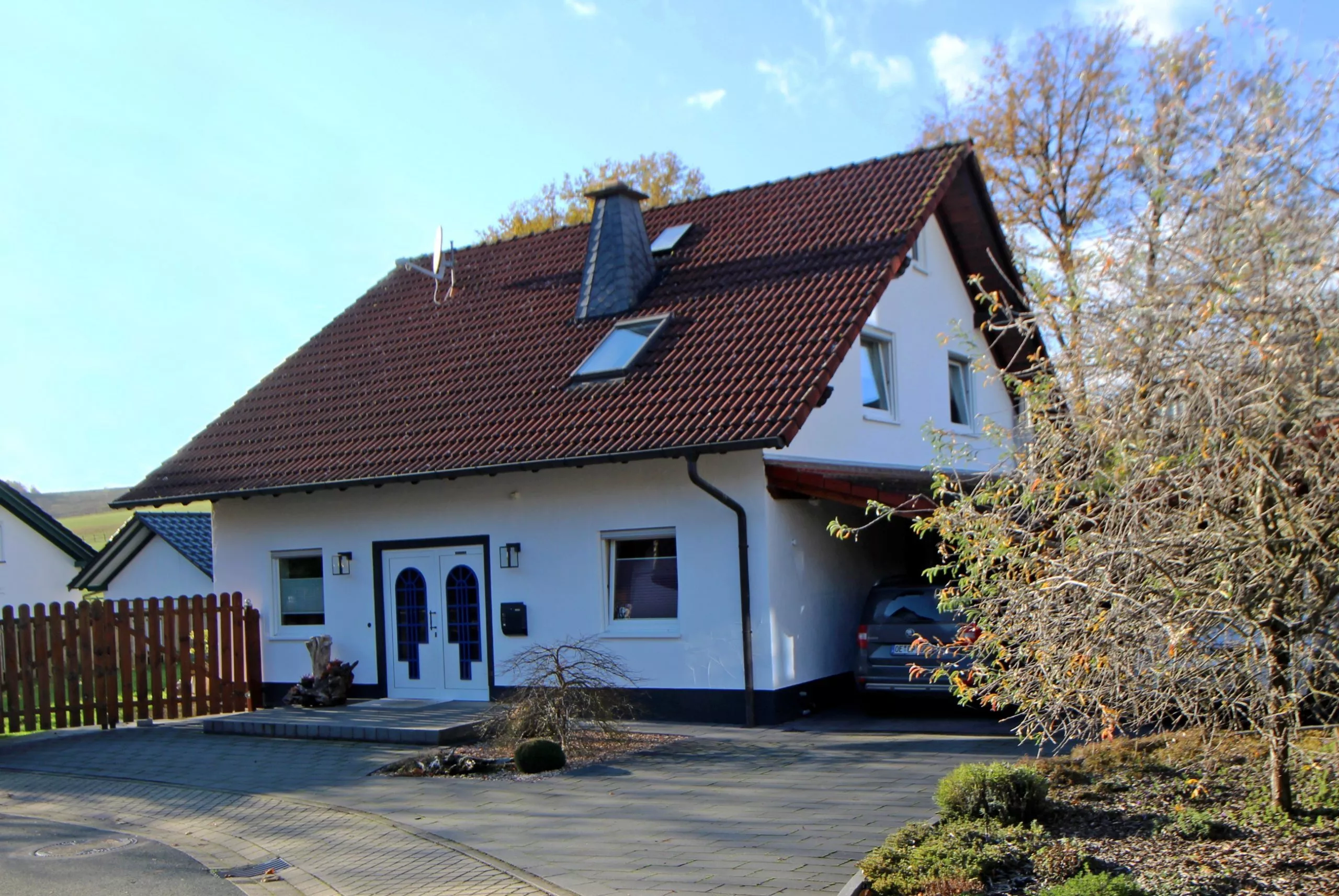 Volksbank immoXperten GmbH & Co. KG - Immobilienangebot - 57413 Finnentrop - Ostentrop/ Schönholthausen - Häuser - Familienparadies im Grünen! Top gepflegtes Einfamilienhaus in Schönholthausen!