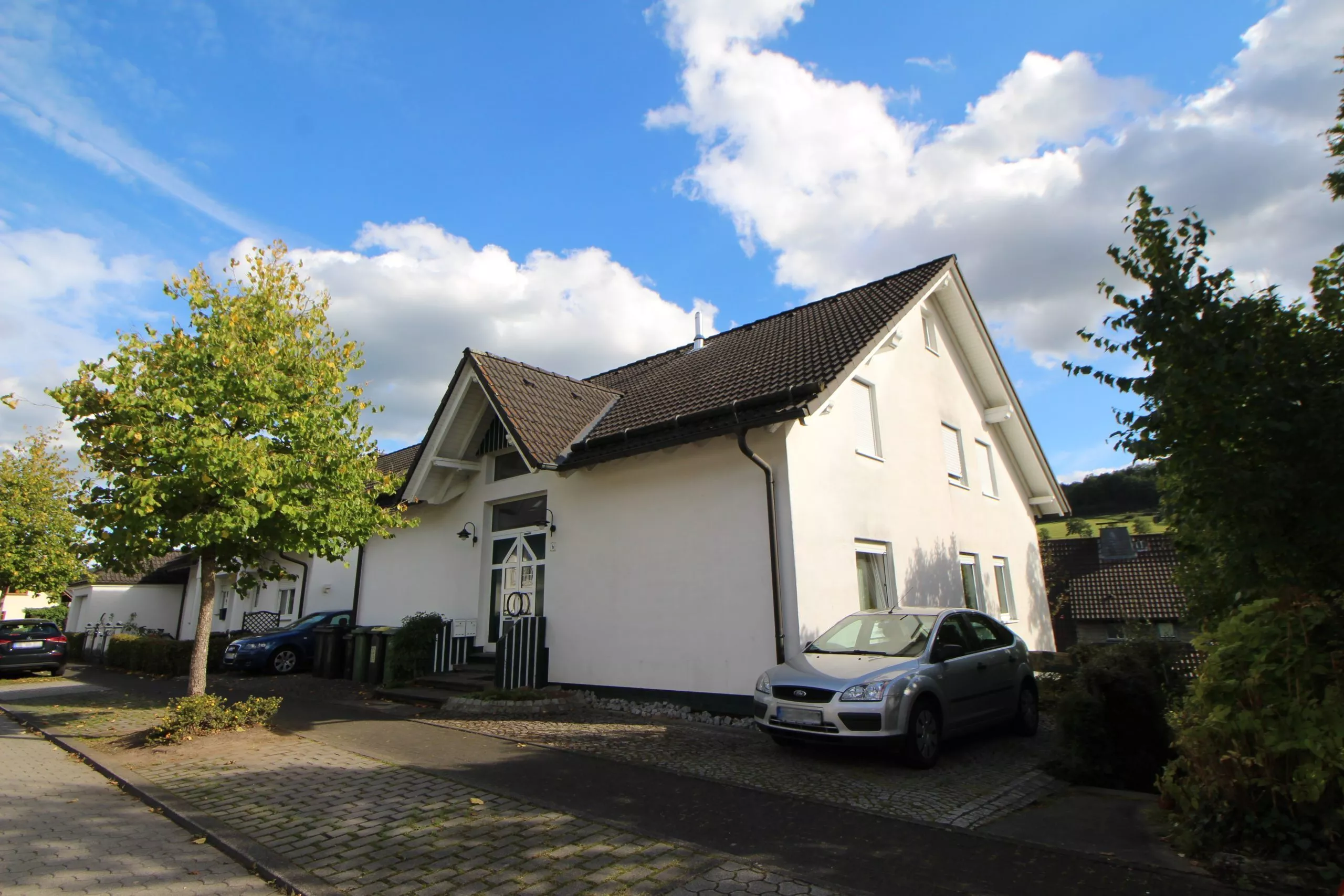 Volksbank immoXperten GmbH & Co. KG - Immobilienangebot - 57368 Lennestadt - Elspe - Häuser - Investieren Sie jetzt! Attraktives Mehrfamilienhaus in Lennestadt-Elspe!