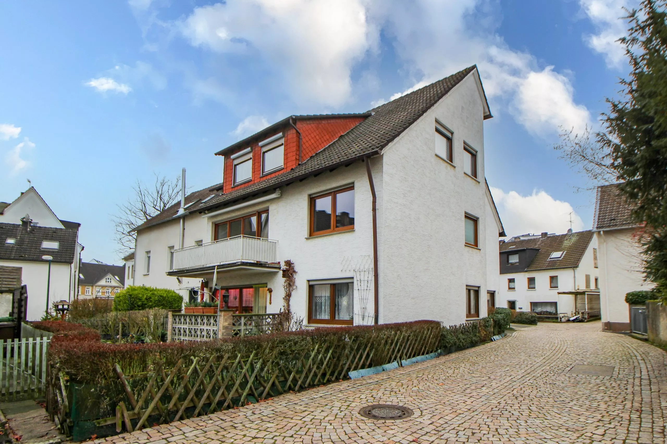 Volksbank immoXperten GmbH & Co. KG - Immobilienangebot - 57439 Attendorn - Attendorn-Ort - Wohnungen - Kurzfristig verfügbar! - Top gepflegte Mietwohnung in zentraler Lage von Attendorn!