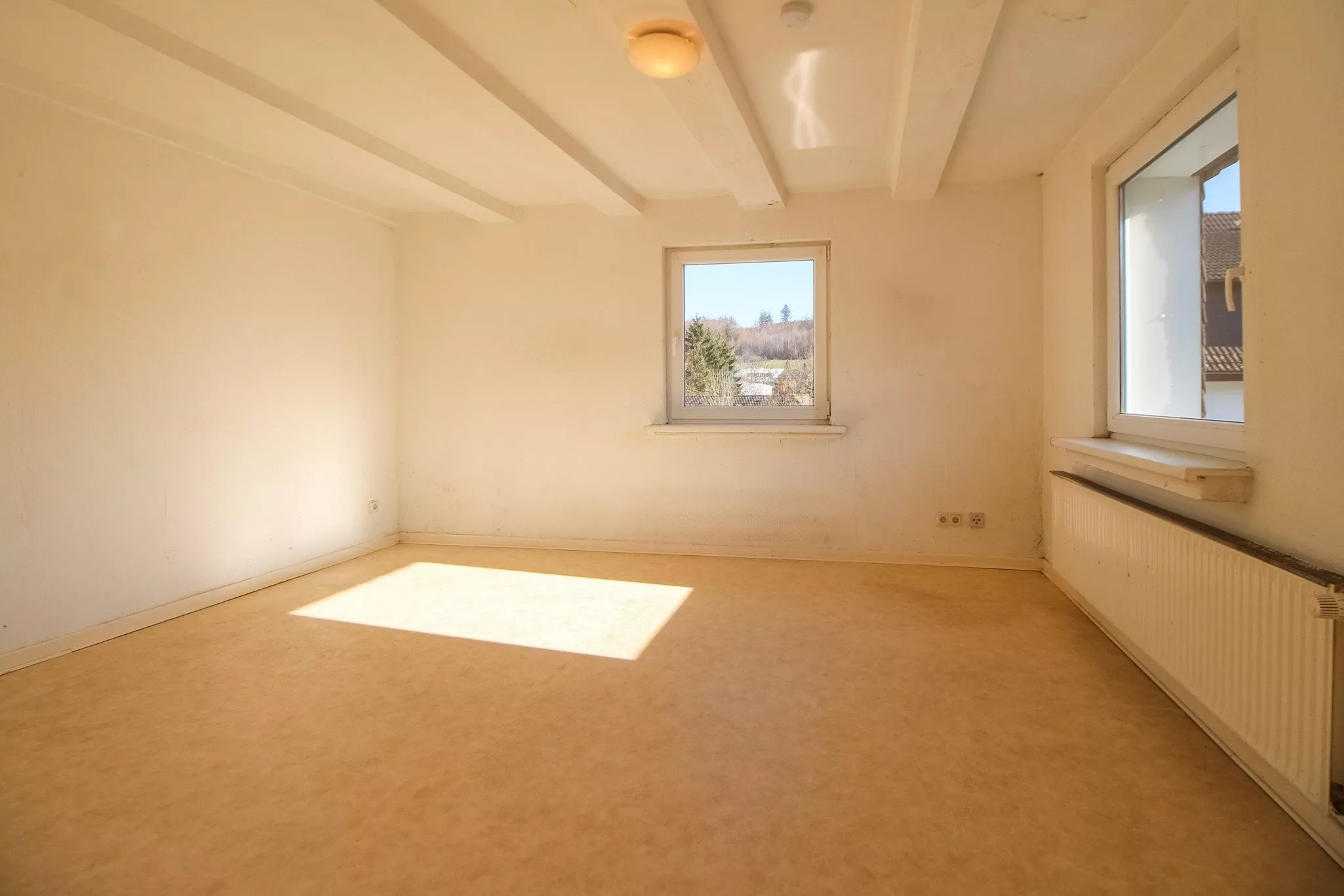 Volksbank immoXperten GmbH & Co. KG - Immobilienangebot - 57462 Olpe - Rüblinghausen - Häuser - Verwirklichen Sie Ihren Traum - Wohnhaus mit Potential in Rüblinghausen!