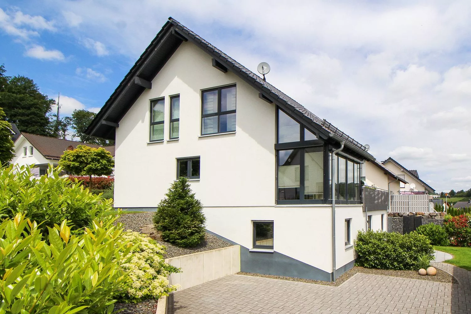 Immobilienangebot - Drolshagen - Alle - Hochwertig und energieeffizient - Neuwertiges Wohnhaus in Toplage!