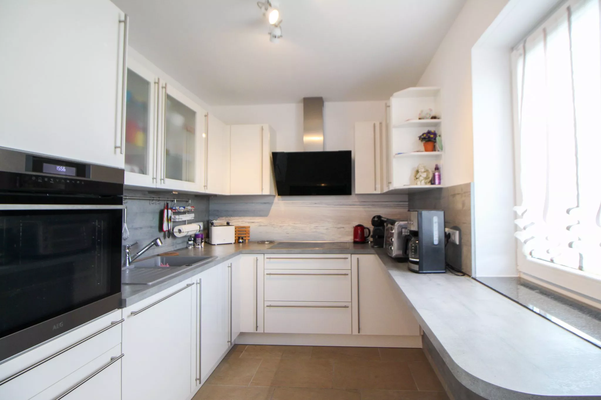 Volksbank immoXperten GmbH & Co. KG - Immobilienangebot - 57439 Attendorn - Biekhofen - Wohnungen - Wohnen wie im eigenen Haus! - Maisonettewohnung in Attendorn-Biekhofen!