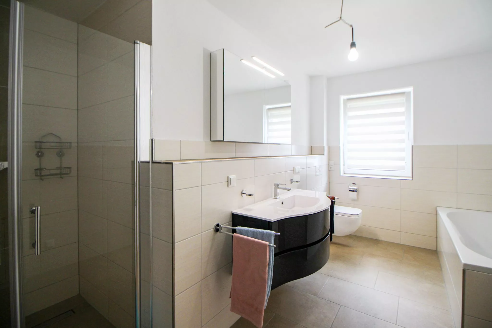 Volksbank immoXperten GmbH & Co. KG - Immobilienangebot - 57439 Attendorn - Biekhofen - Wohnungen - Wohnen wie im eigenen Haus! - Maisonettewohnung in Attendorn-Biekhofen!