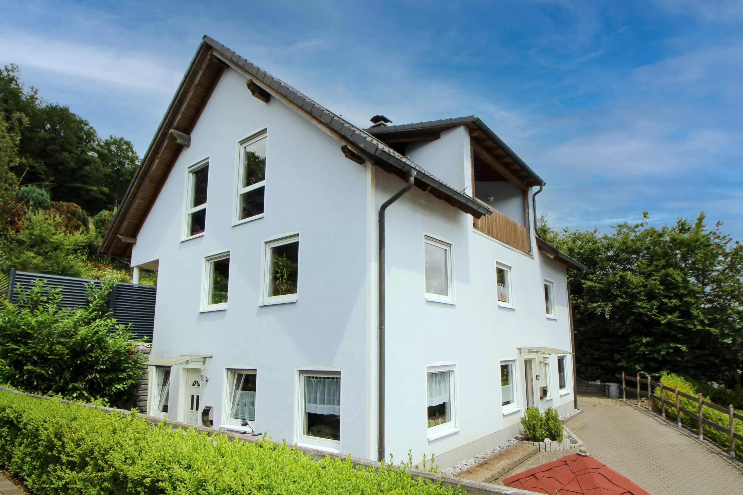 Volksbank immoXperten GmbH & Co. KG - Immobilienangebot - 57462 Olpe - Olpe-Ort - Häuser - Ruhig gelegen und doch zentral! - Wohnhaus mit Einliegerwohnung!