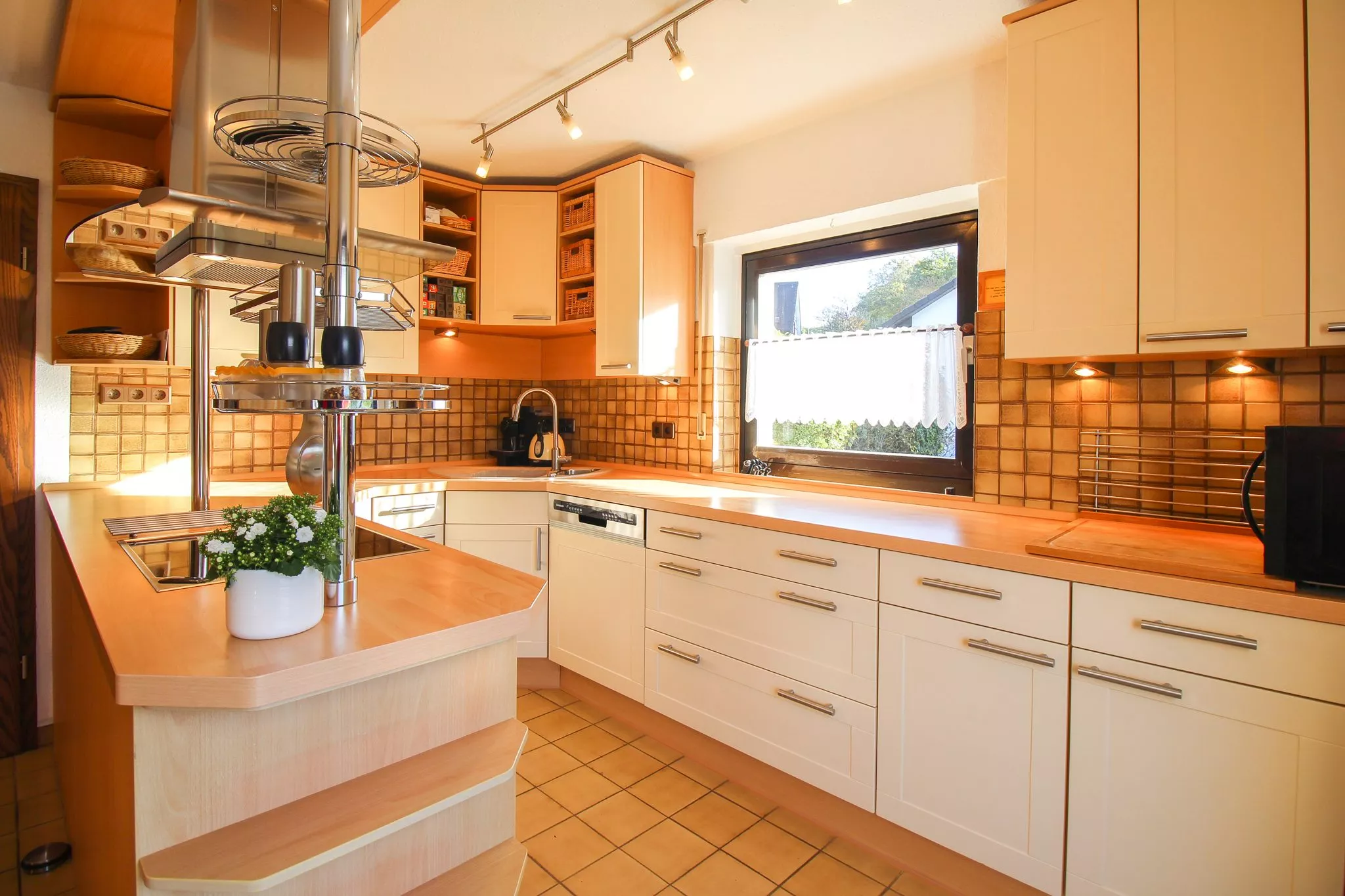 Volksbank immoXperten GmbH & Co. KG - Immobilienangebot - 57462 Olpe - Olpe-Ort - Häuser - Familienglück zum Greifen nahe! - Gemütliches Einfamilienhaus in Olpe-Thieringhausen!