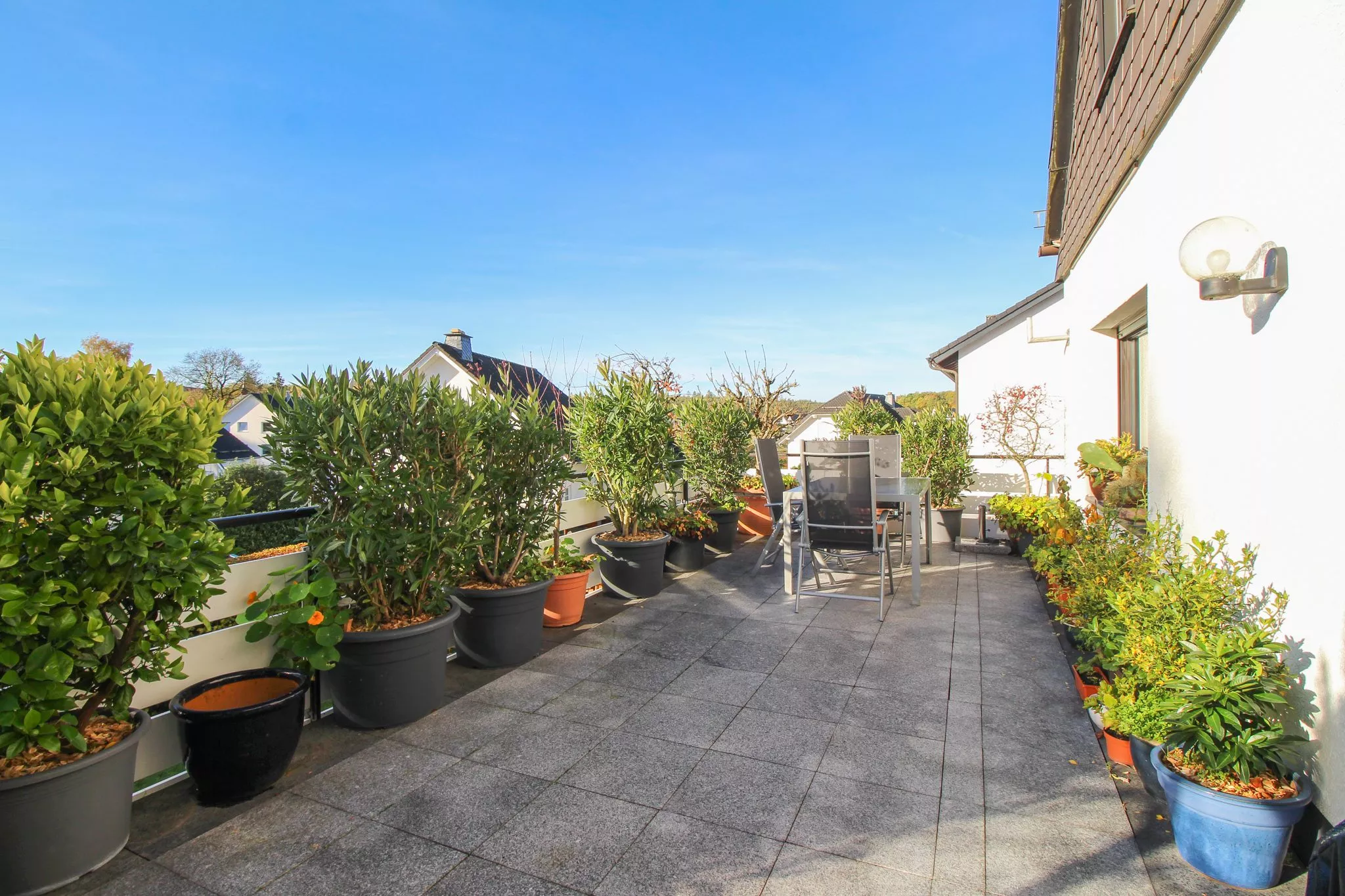 Volksbank immoXperten GmbH & Co. KG - Immobilienangebot - 57462 Olpe - Olpe-Ort - Häuser - Familienglück zum Greifen nahe! - Gemütliches Einfamilienhaus in Olpe-Thieringhausen!
