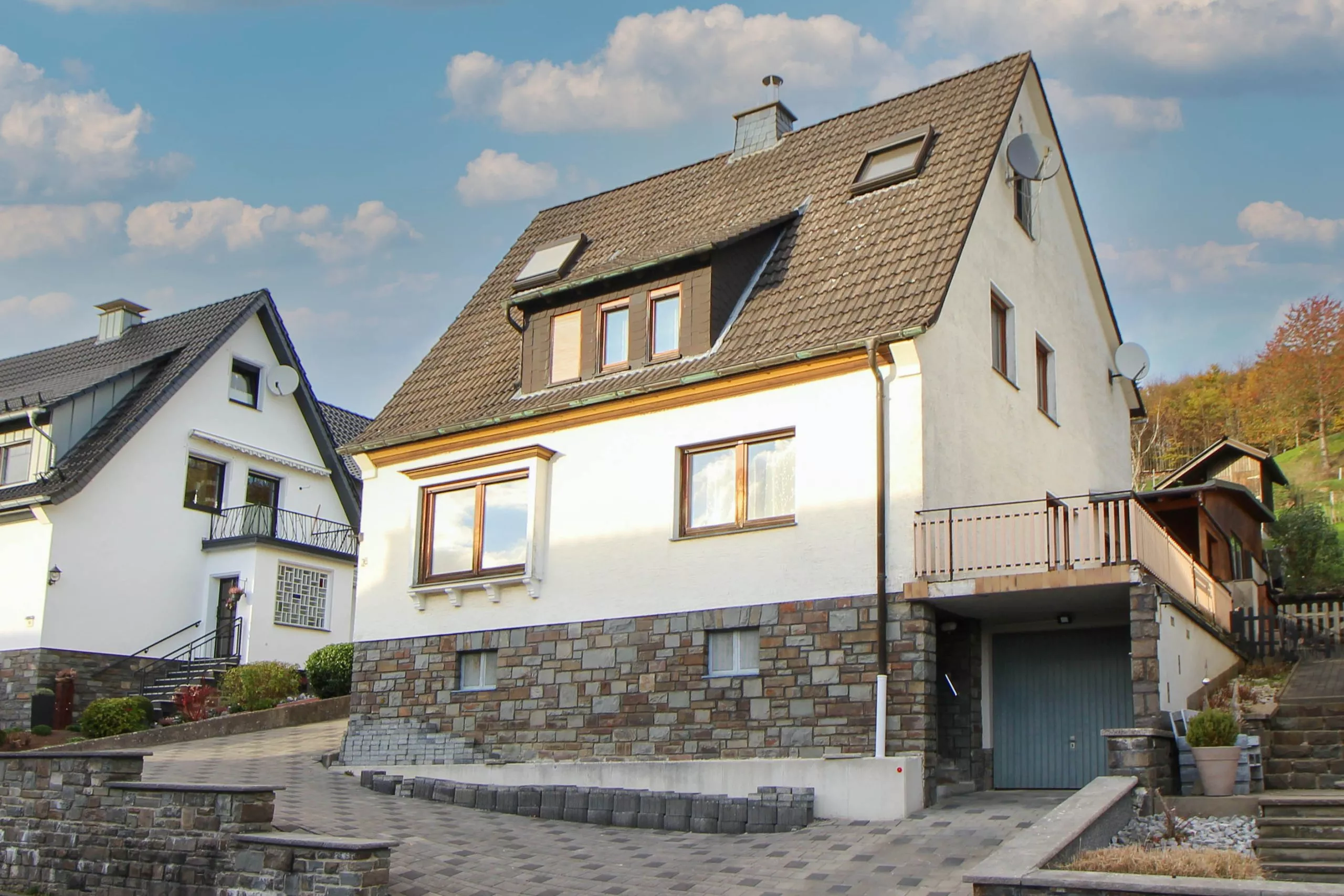 Volksbank immoXperten GmbH & Co. KG - Immobilienangebot - 57413 Finnentrop - Rönkhausen - Häuser - Raumwunder mit Perspektive für Familien!