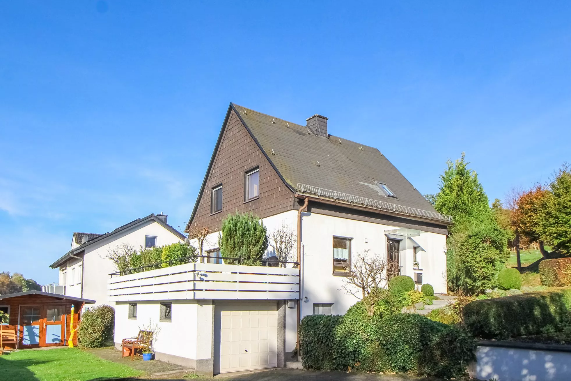 Volksbank immoXperten GmbH & Co. KG - Immobilienangebot - 57462 Olpe - Olpe-Ort - Häuser - Familienglück zum Greifen nahe! - Gemütliches Einfamilienhaus in Olpe-Thieringhausen!