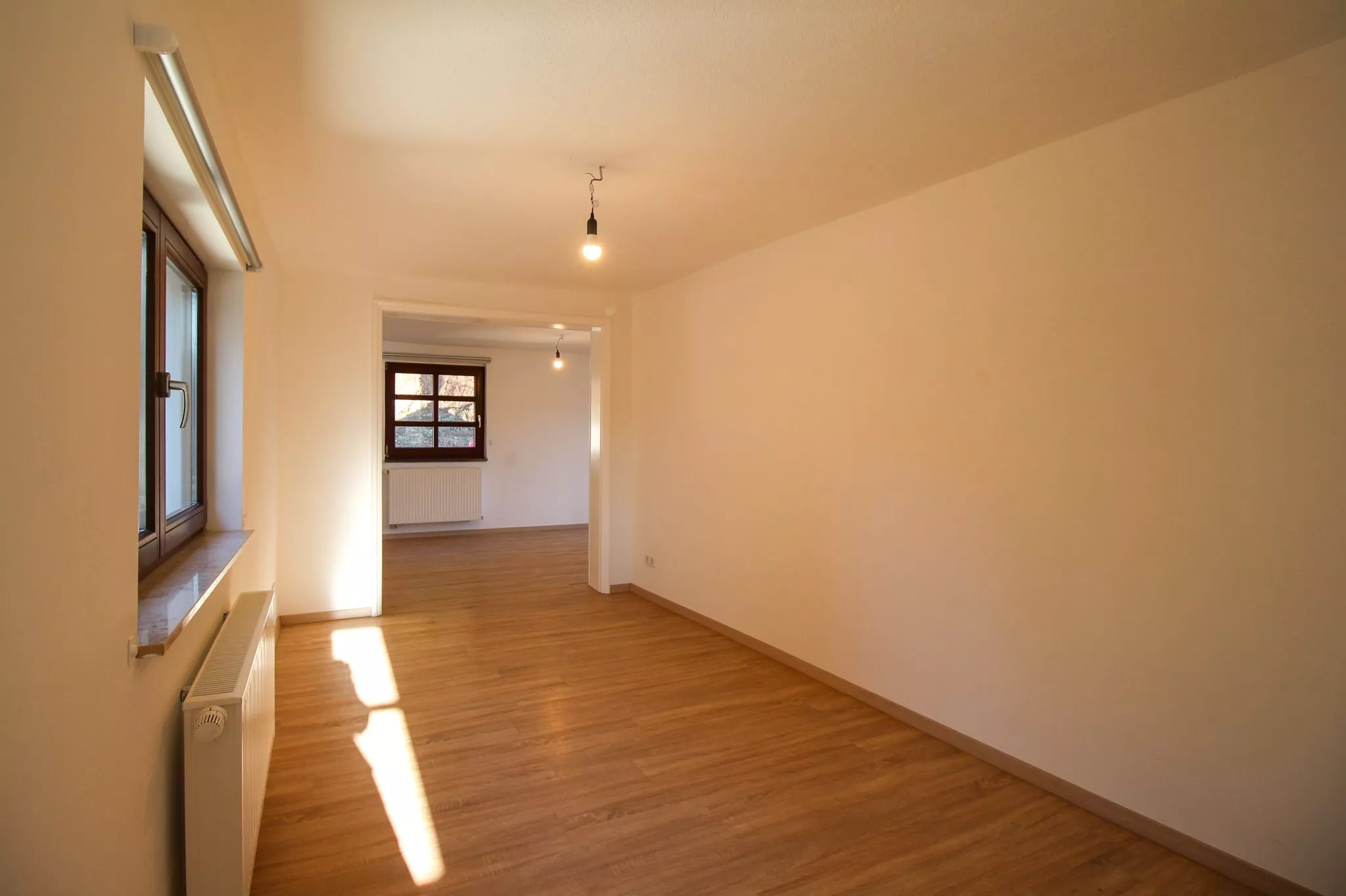 Volksbank immoXperten GmbH & Co. KG - Immobilienangebot - 57413 Finnentrop - Bamenohl - Wohnungen - Kurzfristig verfügbar! - Charmante Wohnung für Paare!