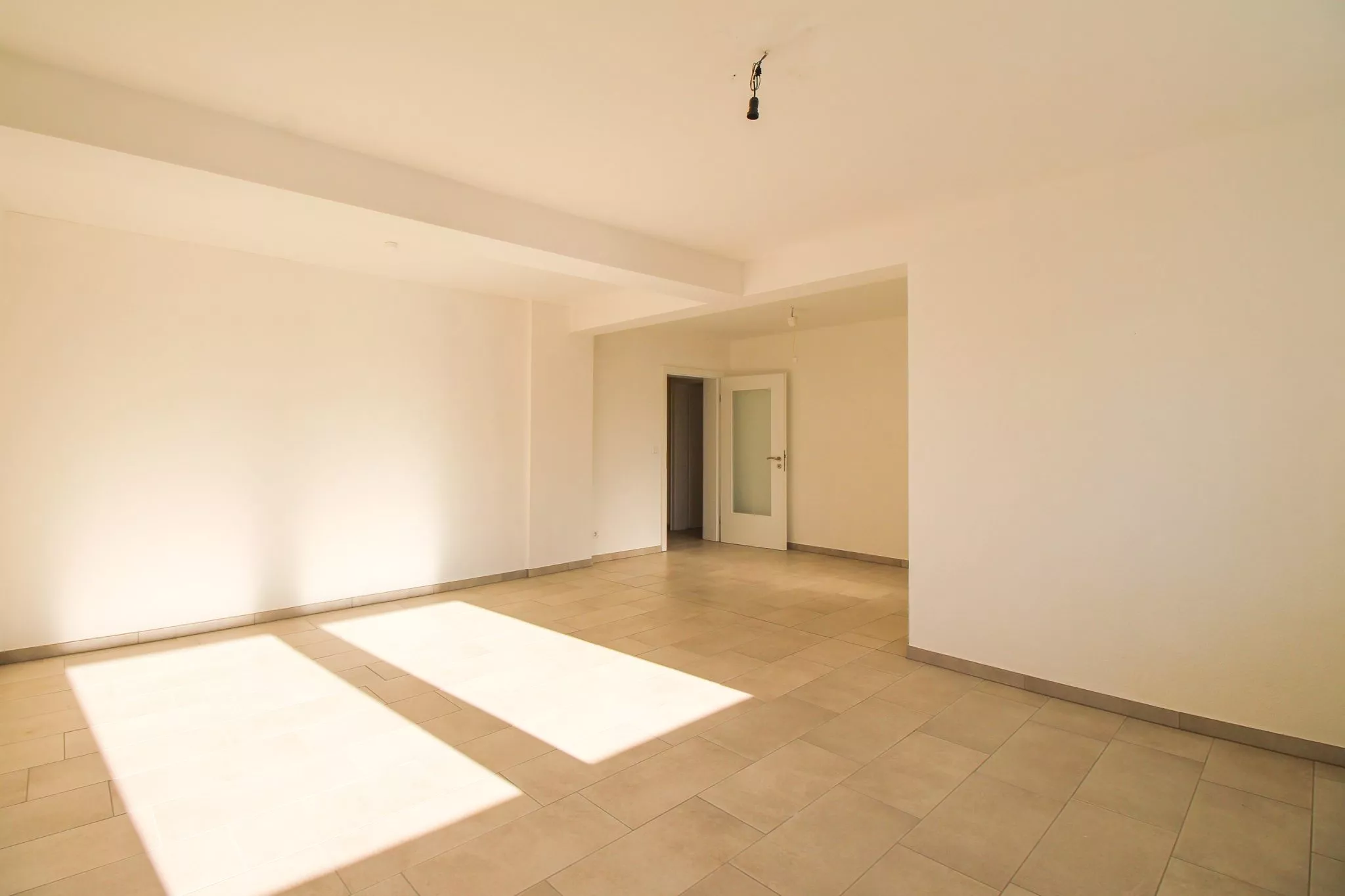 Volksbank immoXperten GmbH & Co. KG - Immobilienangebot - 57413 Finnentrop - Bamenohl - Wohnungen - Staunen, Einziehen, Wohlfühlen - Stilvoll sanierte Wohnung!