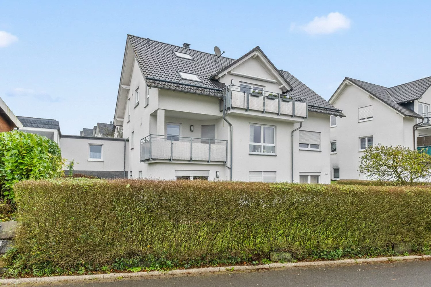 Immobilienangebot - Attendorn - Alle - Ihr neues Zuhause: Top Dachgeschosswohnung mit Kamin, Balkon und Weitblick!