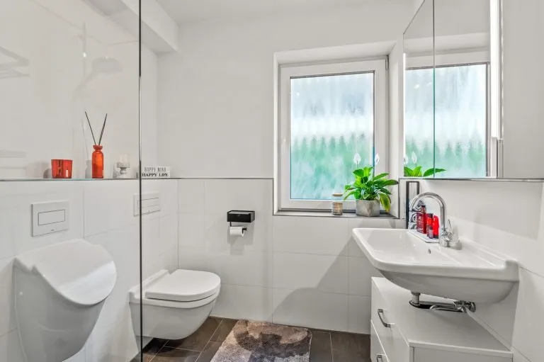 Immobilienangebot - Olpe - Alle - Wohnen vom Feinsten - Neuwertige Gartenwohnung mit eigenem Eingang!