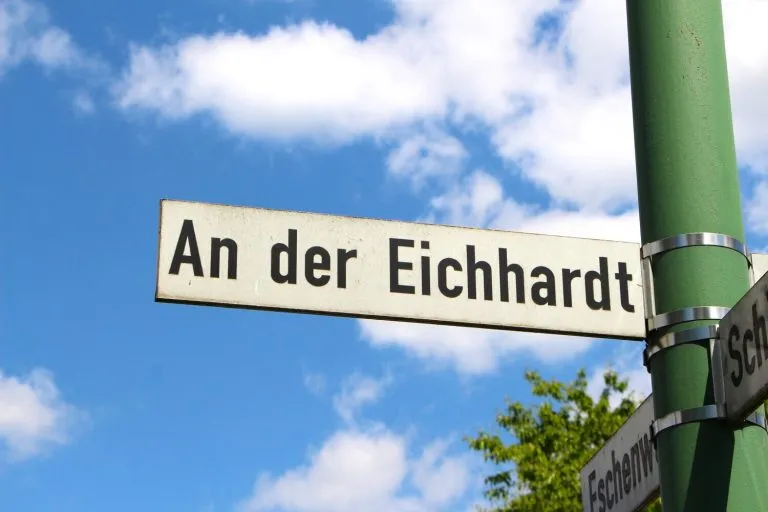 Immobilienangebot - Olpe - Alle - Stilvoll, zentral, einzigartig: Hochwertig modernisiertes Stadthaus "An der Eichhardt" in Olpe!