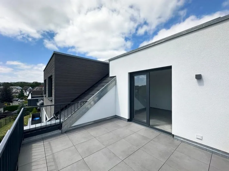 Immobilienangebot - Attendorn - Alle - Ab sofort Verfügbar: Neubau-Dachgeschosswohnung in Attendorn!