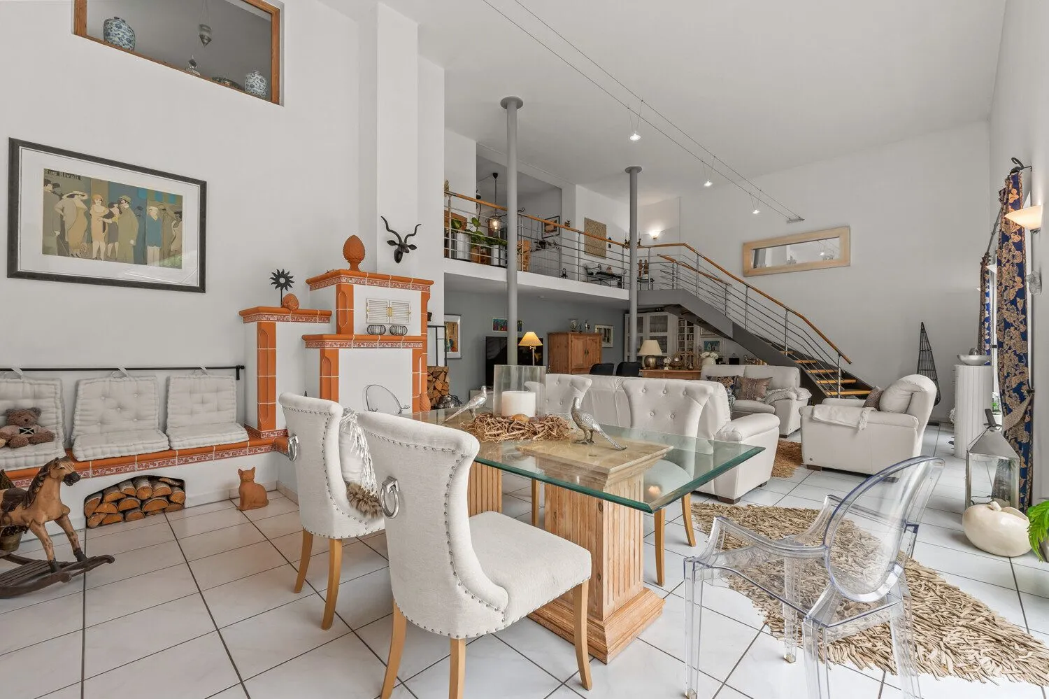 Repräsentatives Wohnen mit Galerie-Charme! Immobilienangebot - Olpe - Alle - Großzügiges Anwesen in Olper Stadtnähe!