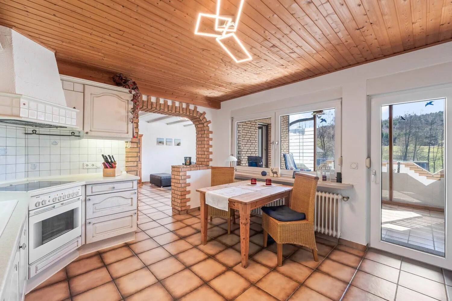 Kochen, genießen, verweilen! Immobilienangebot - Wenden - Alle - Flexibles Wohnkonzept - Für größere Familien, zwei Generationen oder zum Vermieten!