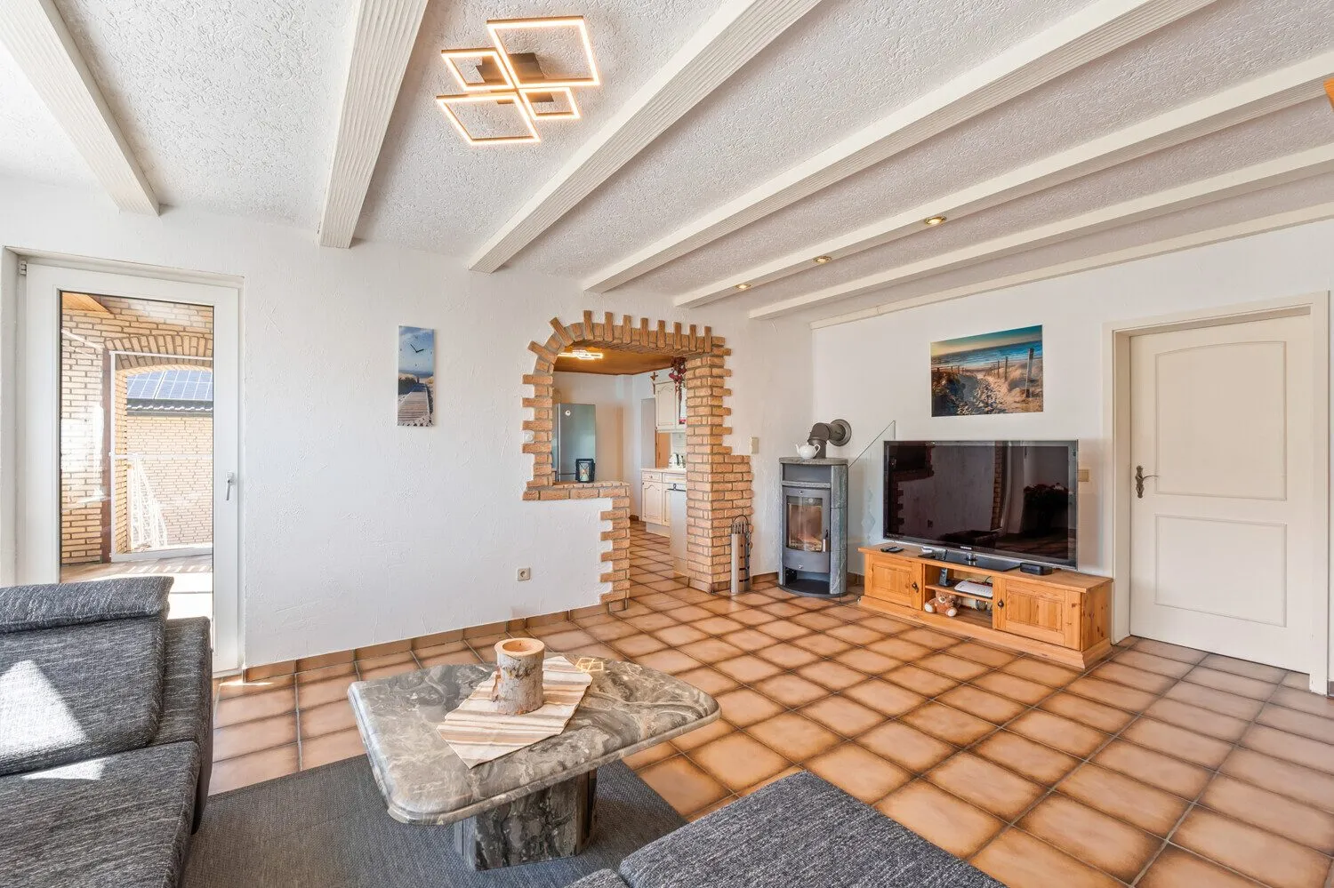 Gemütlich Wohnen mit Kamin! Immobilienangebot - Wenden - Alle - Flexibles Wohnkonzept - Für größere Familien, zwei Generationen oder zum Vermieten!