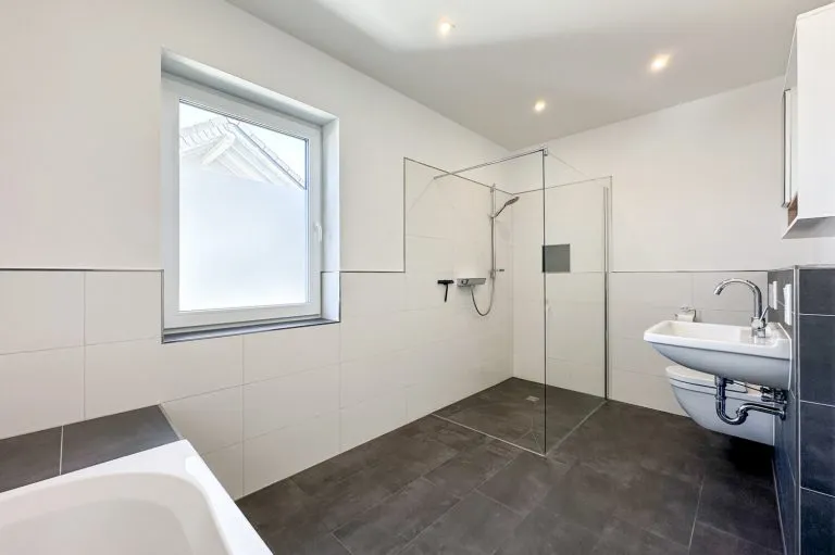 Immobilienangebot - Olpe - Alle - Sofort verfügbar - Neuwertige Maisonettewohnung über den Dächern der Stadt!