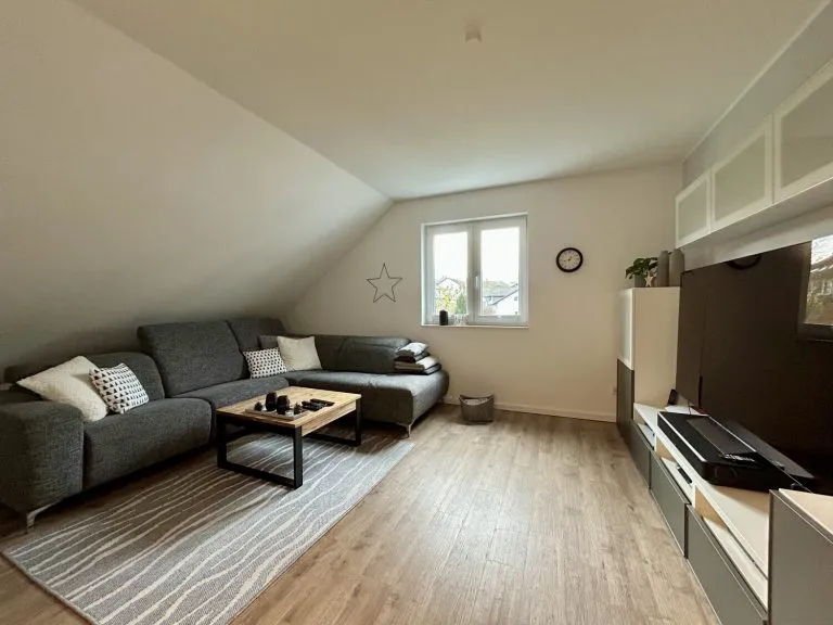 Immobilienangebot - Alle - Exklusive Dachgeschosswohnung mit traumhaftem Weitblick!