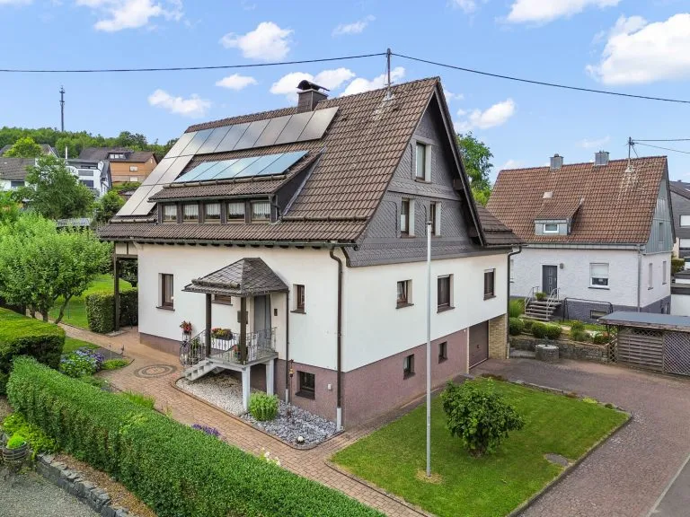 Immobilienangebot - Wenden - Alle - Ein Zuhause mit viel Platz für Familie, Generationen und Zukunft!