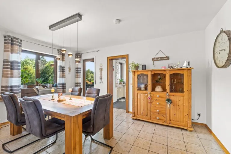 Immobilienangebot - Wenden - Alle - Einziehen und Wohlfühlen: Wohnhaus mit Einliegerwohnung in Rothemühle!